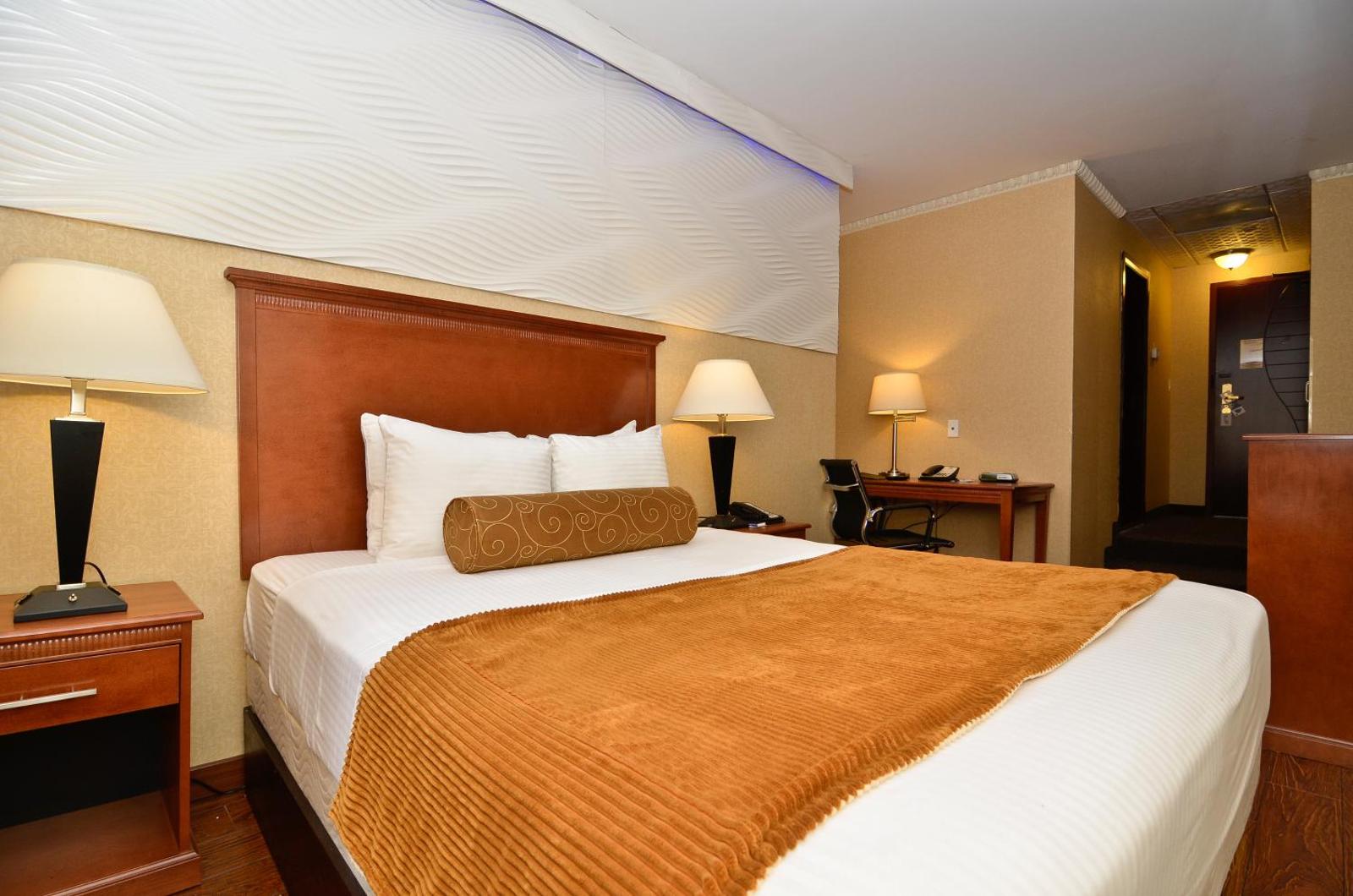 Envy Hotel Baltimore Inner Harbor
